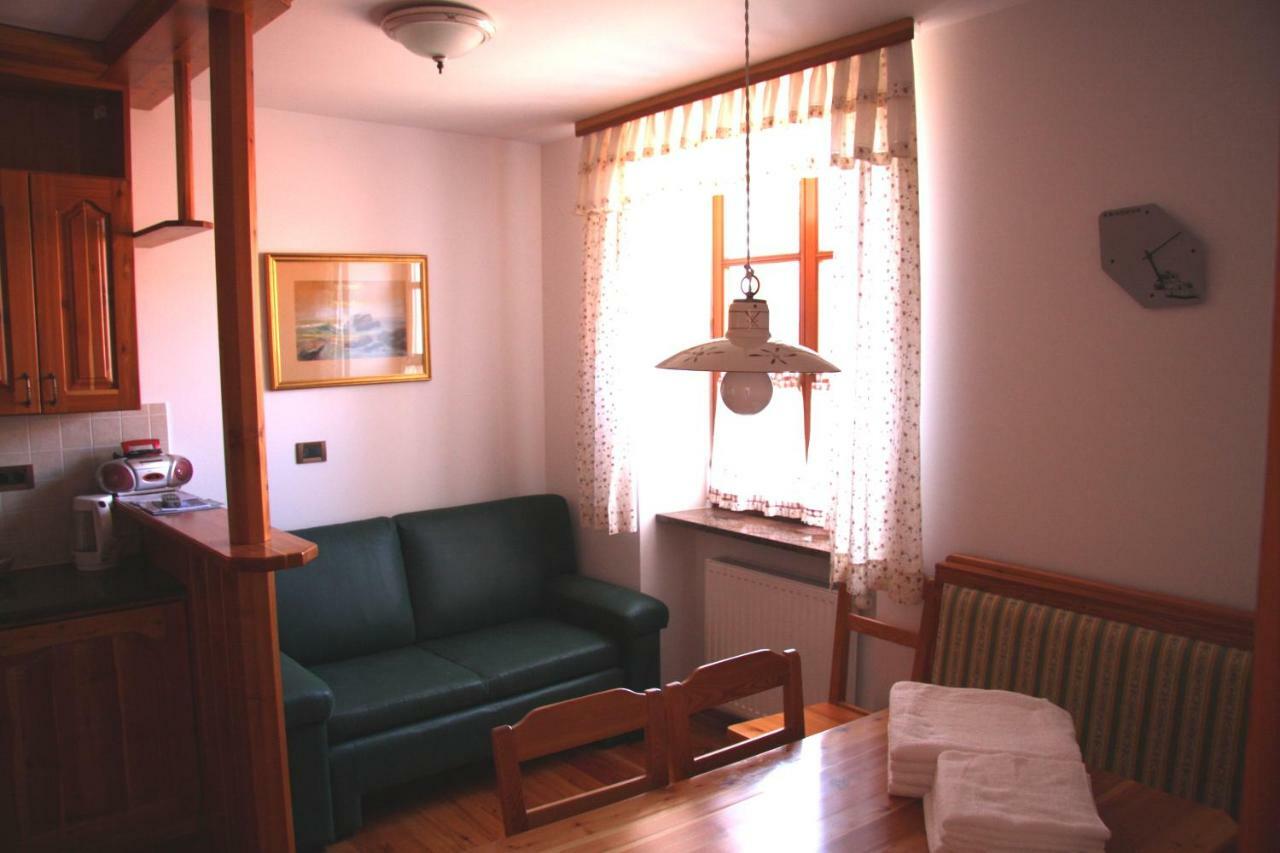 Cozy Apartments Buket In The Center อิซอลา ภายนอก รูปภาพ